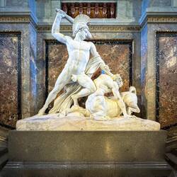 Antonio Canova's "Theseus Group" ... KHM — Vienna, Austria.