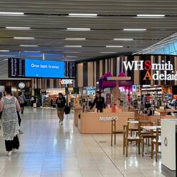 Flughafen Adelaide