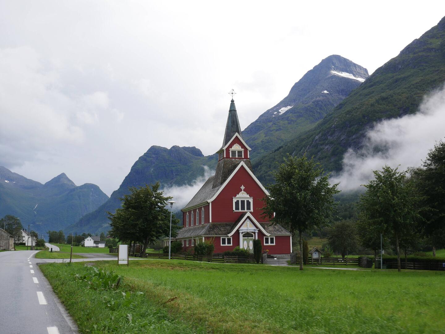 Olden Kyrkje