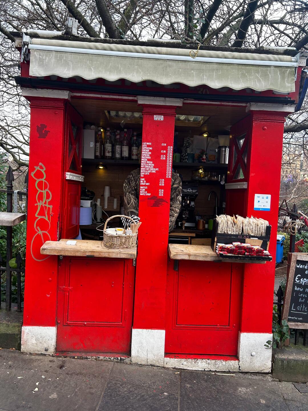 Das kleinste Café in Edinburgh
