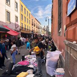 Ich glaube es gibt nichts, was hier nicht verkauft wird