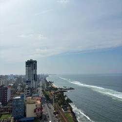 Blick auf Colombo von der Dachterasse unseres Hotels.