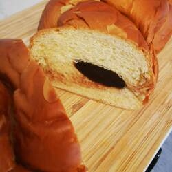 Tsoureki mit Nougatfüllung vom Griechen meines Vertrauens 😍