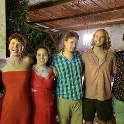 Los 'chicos': Emily Molly Simone Danny Merlin Billy