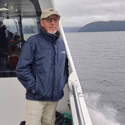 Laura tu vois mon sac aux pieds de Pablo ?