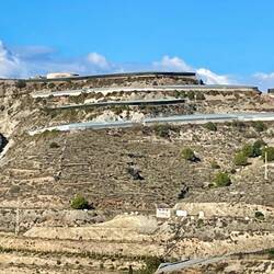 ... bis hinauf auf die Spitze des Gebirges