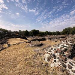 Seitliche Wohnbezirke - nicht klar wer genau, Adlige, Priester
