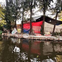 Uferbefestigung, Privatbereich, man kann aussteigen und sich bewirten lassen