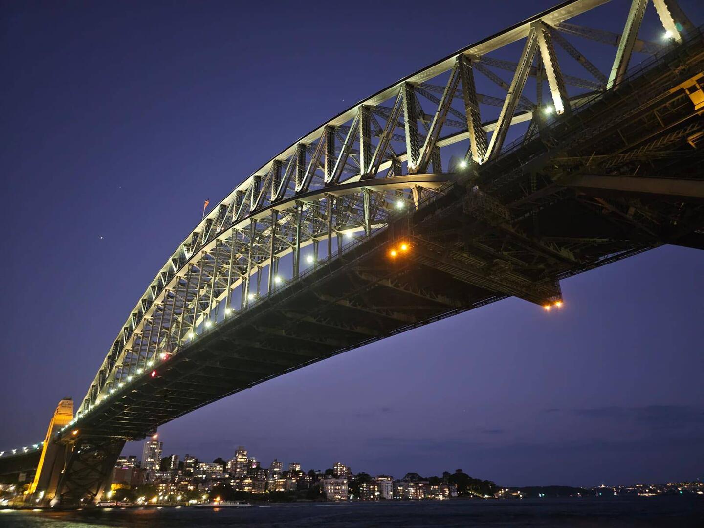 Harbour bridge de nuit! Magnifique!