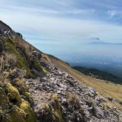 Popocatépetl im Hintergrund