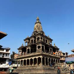 Krishna Mandir ist der bedeutendste Tempel der Anlage