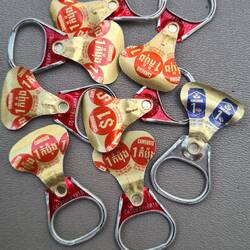 Gewinner der Bierdosenlaschen