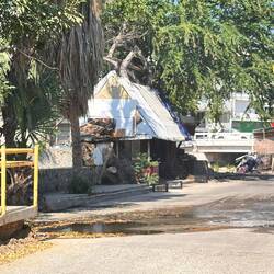 Überall auch Improvisationen von weniger Vermögenden