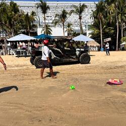 Marine-Patrouille mal ohne Schiff