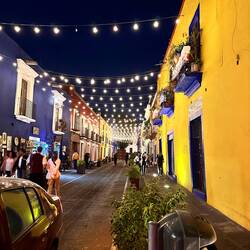 Echt hübsch, leider sind überall halt Autos