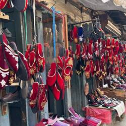 Schuhe wie beim Kleinen Muck.