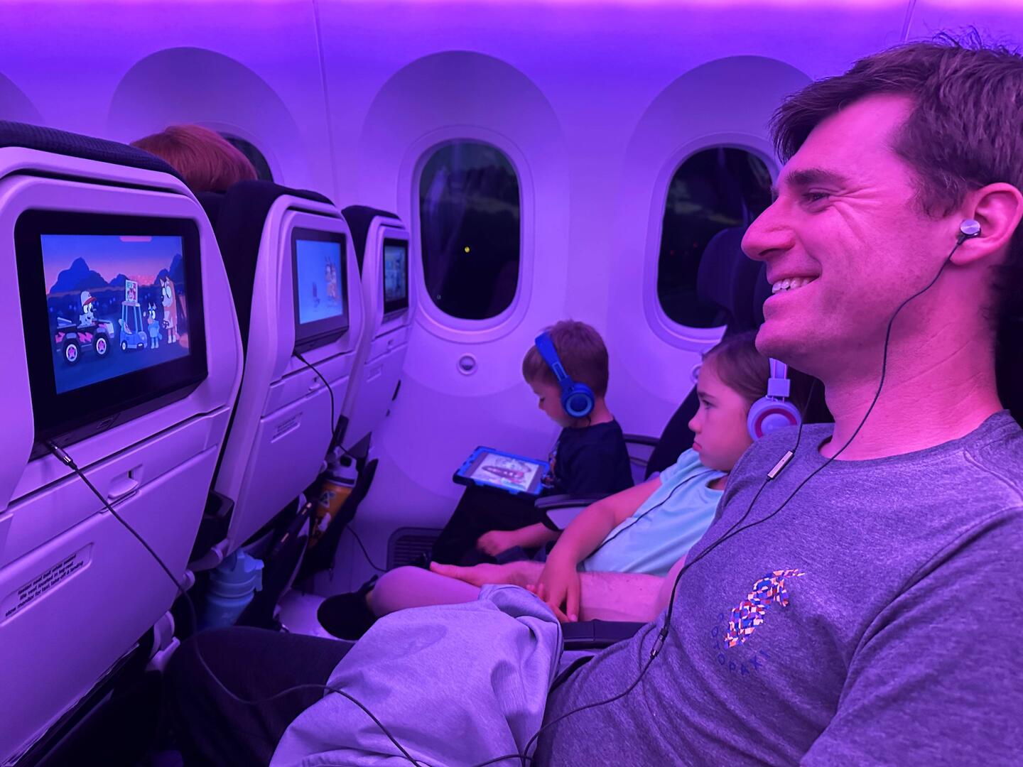 Everyone laughing at Bluey