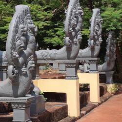 häufigstes Detail bei allen Tempeln, die ich in Kambodscha gesehen habe: Drache/Schlange