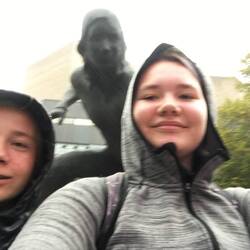 Statur vor dem Theatre Royal