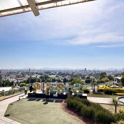 Ausblick auf Puebla, mit Schriftzug - leider etwas dunstig