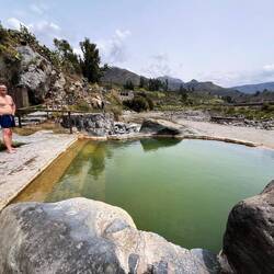 Thermalquellen am Fluss