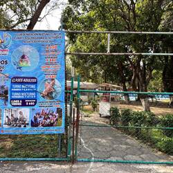 Schwimmklub, aber ich habe niemanden gesehen