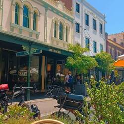 Déjeuner en terrasse