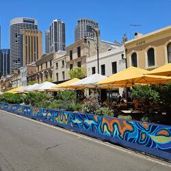 Quartier " historique " The Rocks avec ses pubs