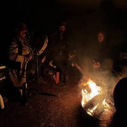 Am Feuer mit den Deutschen