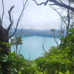 Hier zeigt sich das Wasser in schönem Türkis