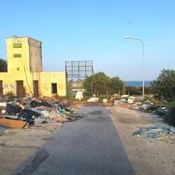 Dieser Müllberg ließ sich nicht um- bzw. überfahren🙄