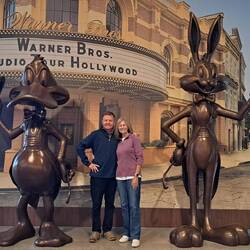 Who doesn't love Daffy & Bugs?