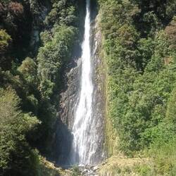Thunder Creek Wasserfall (28 m)