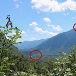 Kamp Bohinj See (links) und Bergstation Vogelsang (rechts)