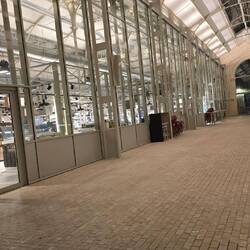 Die Markthalle hat noch auf