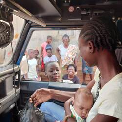 Gloria kauft ausnahmsweise Tofu