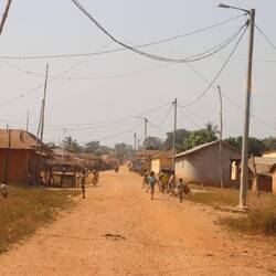 ...gibt es immer wieder schöne kleine Dörfer...