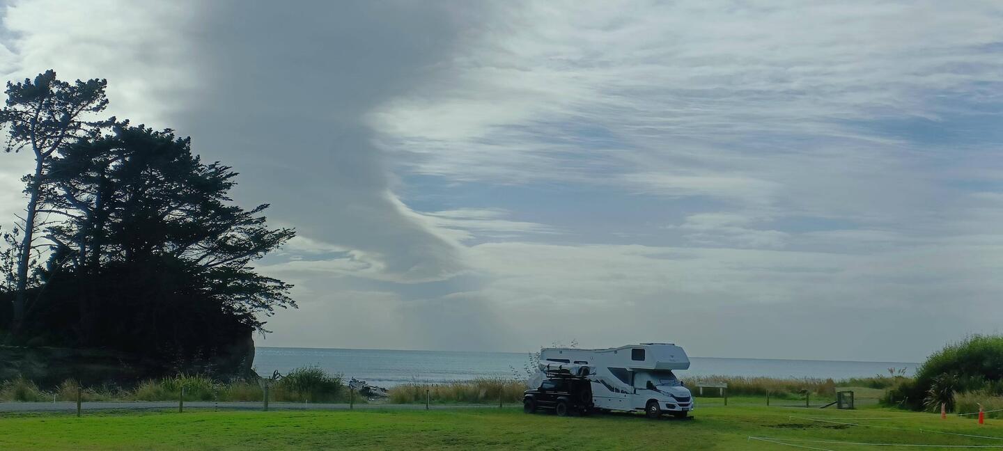 Vue de notre campervan sur la plage