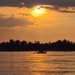 Der Sonnenuntergang beginnt