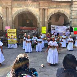 Kindervorstellung Sonntag, mit Nahrungsaufklärung - frische Früchte+Gemüse statt raffiniertes