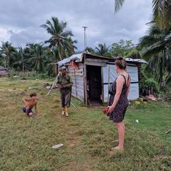 Die Familie hat beim Hurrikan ihr Haus verloren.