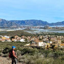 Schöne Aussichten auf unseren Weg hinauf in die Berge👍
