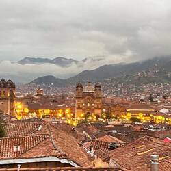 Blick auf das nächtliche Cusco
