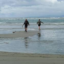 Pablo qui récupère son poisson 🐟