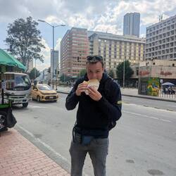 Los Obleas... Süße Obladen, Street Food Spezialität in Kolumbien. Sau süß (und lecker, Zitat Benno)