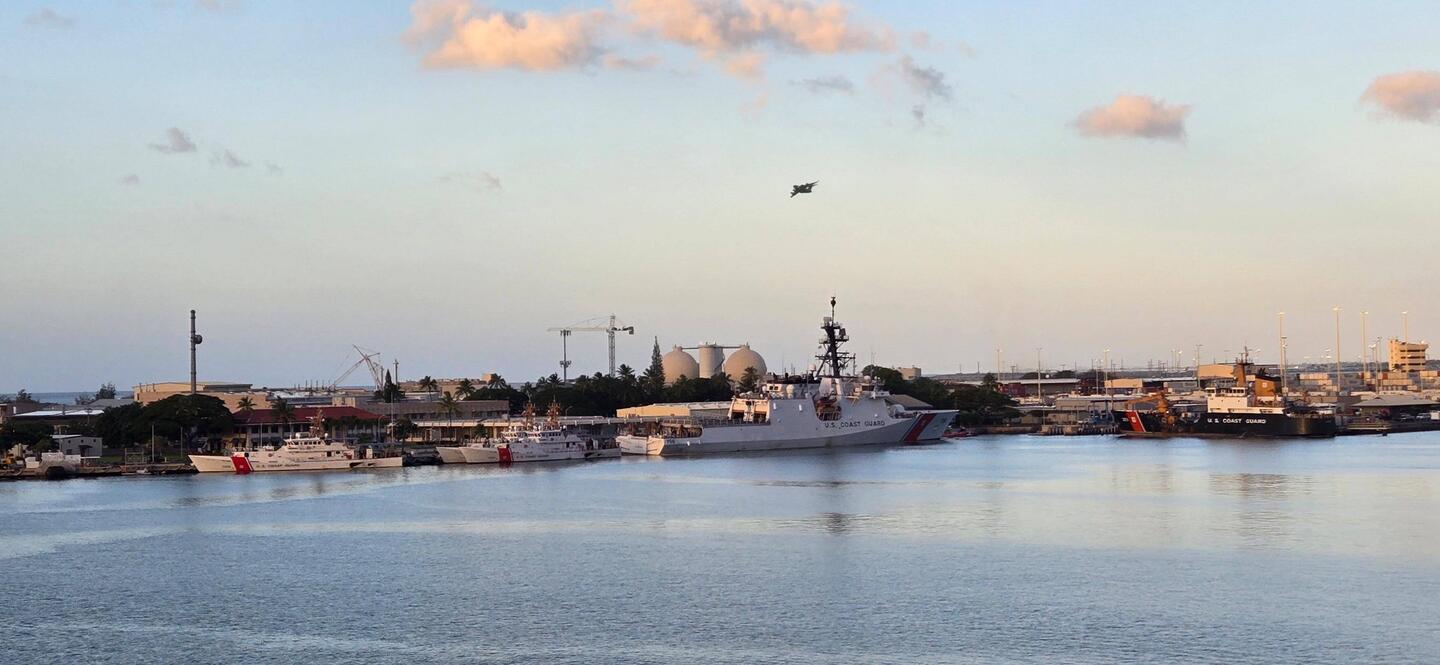 Arriving at our pier at Aloha Tower.
