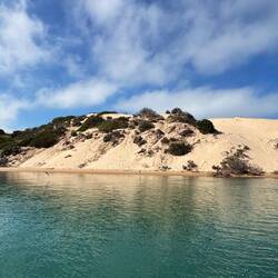Düne zwischen dem Fluss Coorong und dem Meer