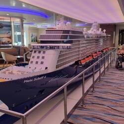 Modell Mein Schiff 4 im Maßstab 1:3