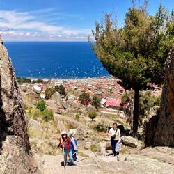 L'ascension du cerro qui surplombe la ville