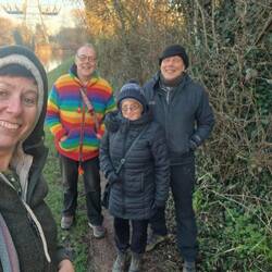 Braving the cold on the Oxford Canal with Pete and Maggie